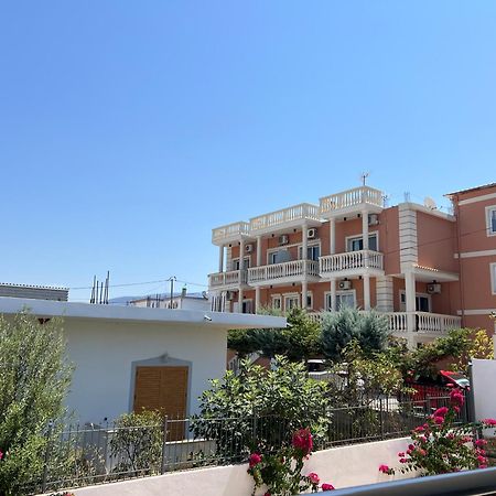 Prestige Home Ksamil Bagian luar foto